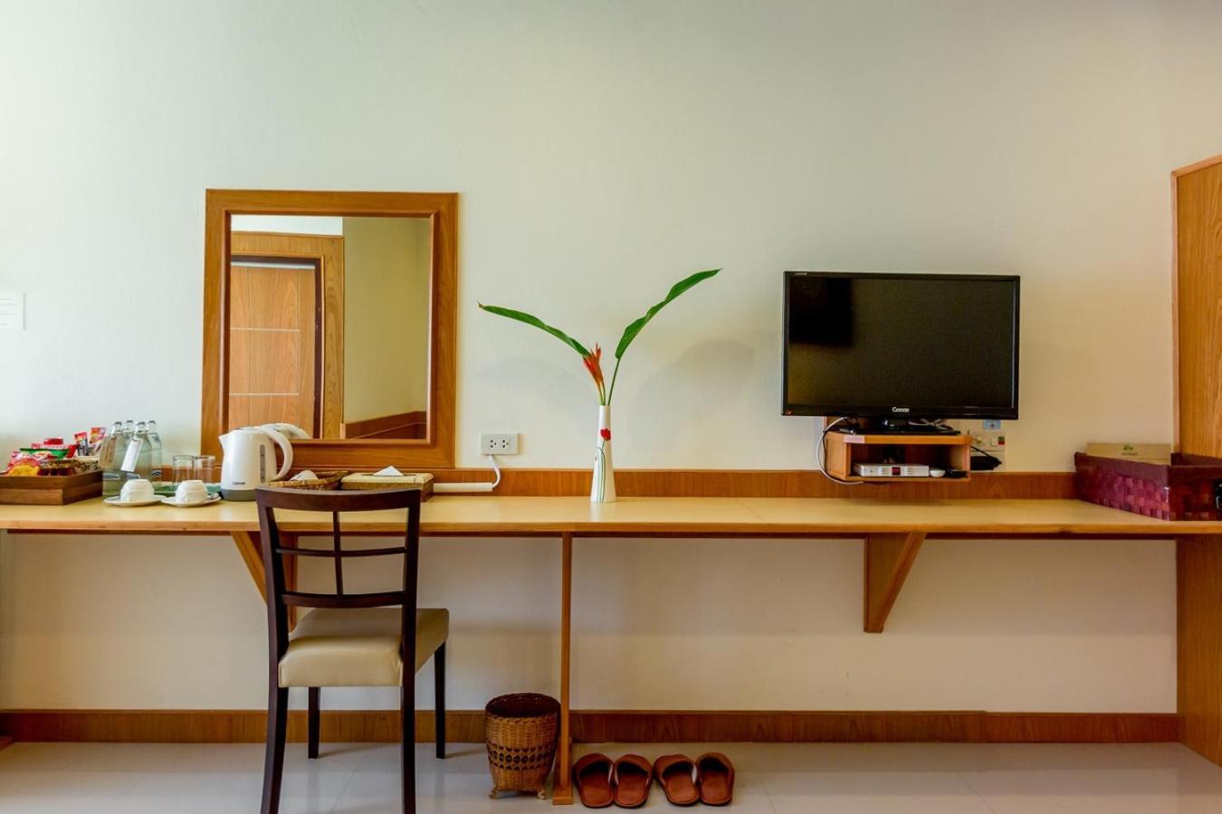 Loei Village Hotel Bagian luar foto