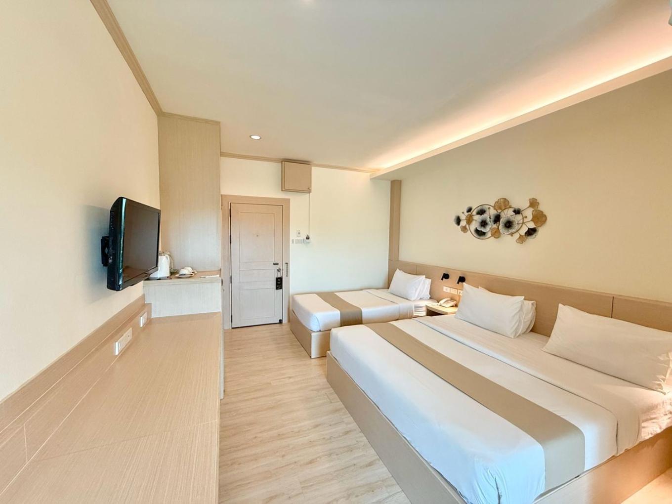 Loei Village Hotel Bagian luar foto