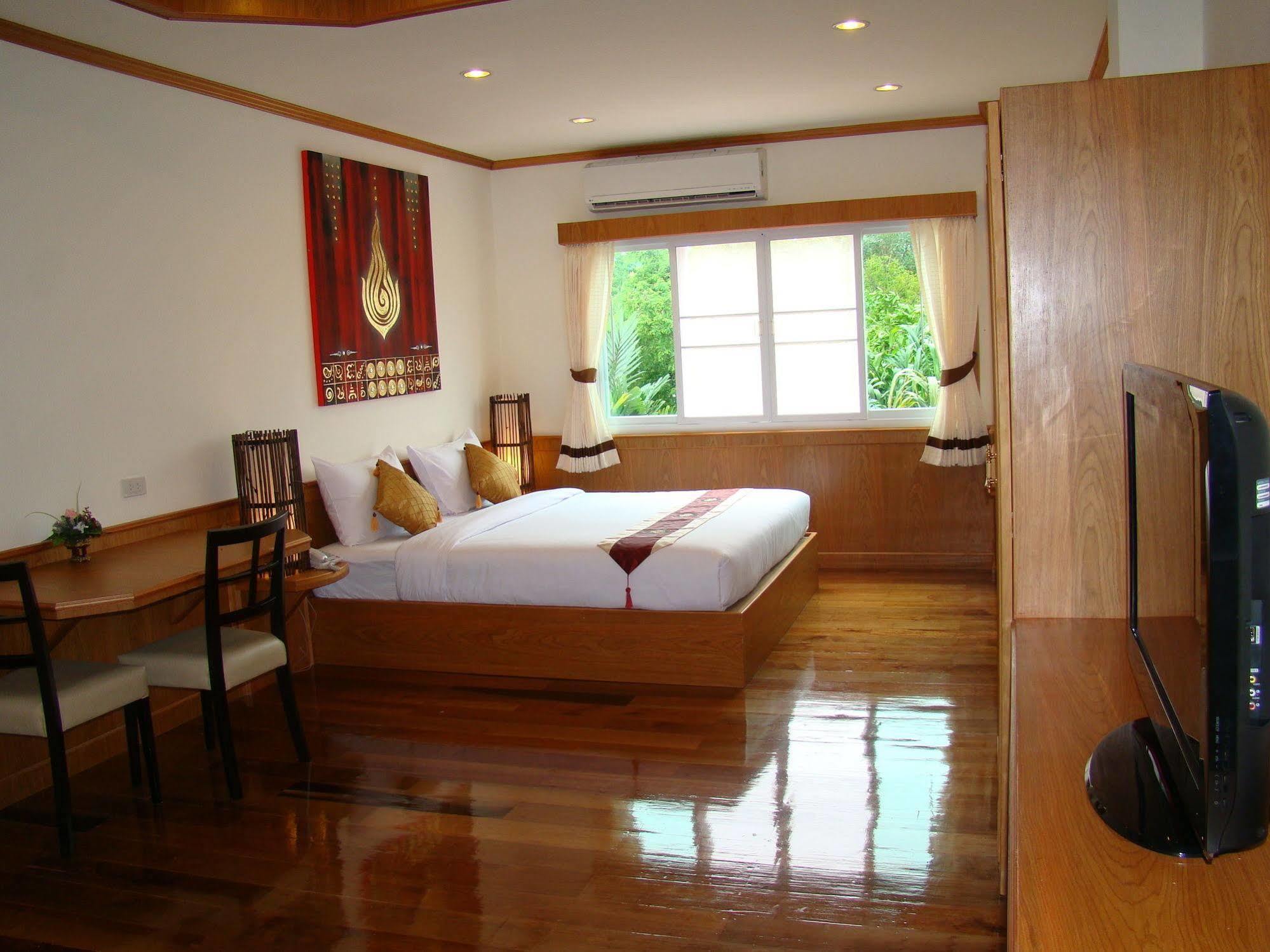 Loei Village Hotel Bagian luar foto